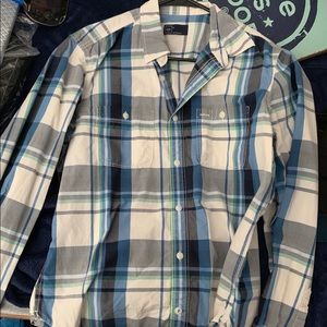 Gap button down size Medium